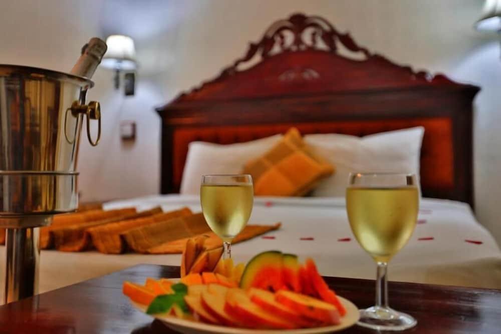 Centauria Hill Resort Ratnapura Eksteriør bilde