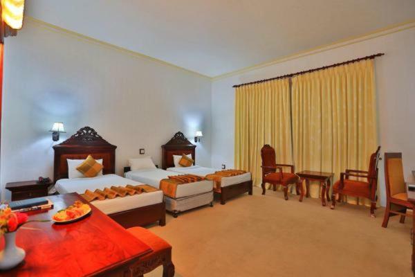 Centauria Hill Resort Ratnapura Eksteriør bilde