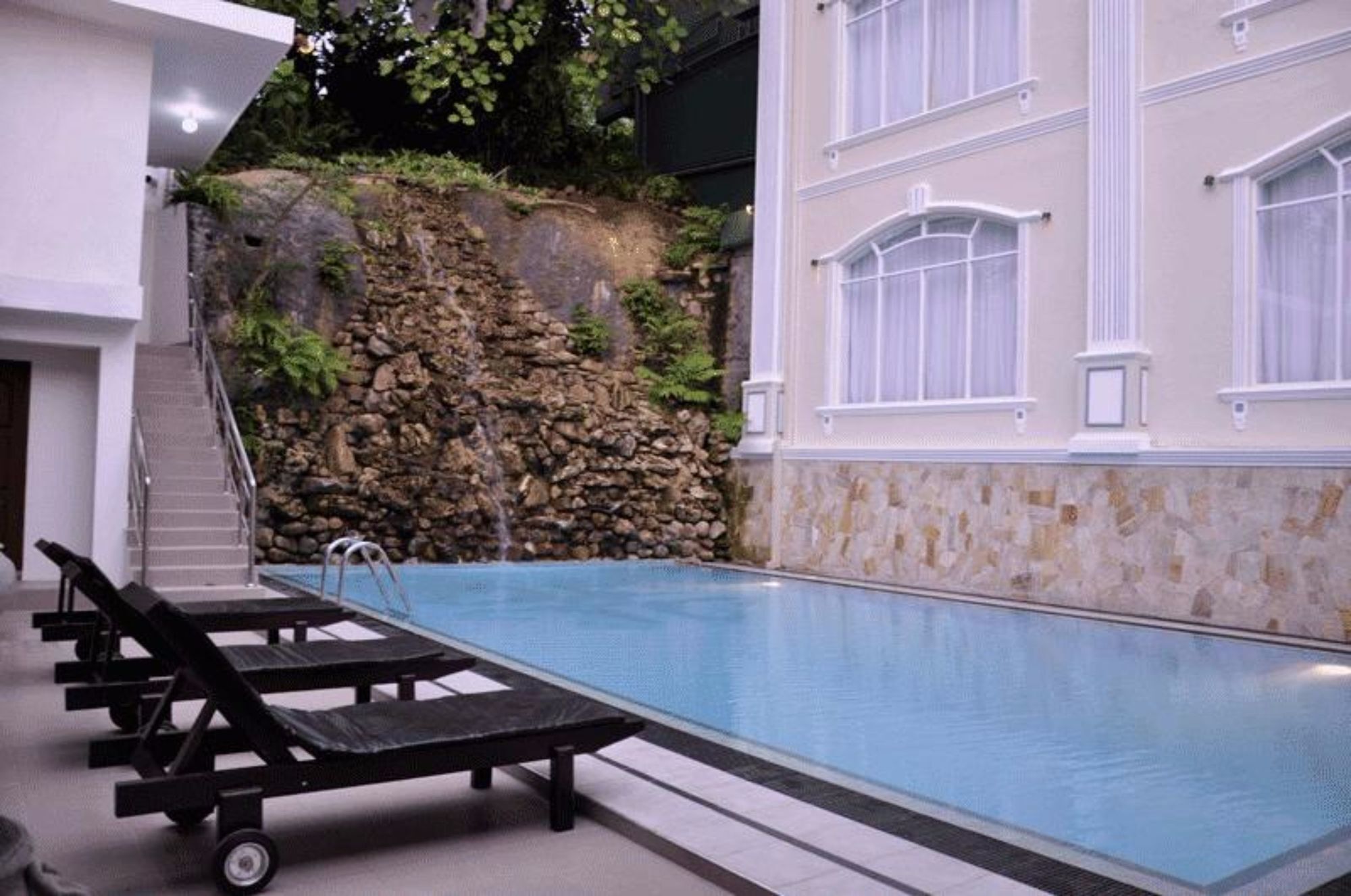 Centauria Hill Resort Ratnapura Eksteriør bilde