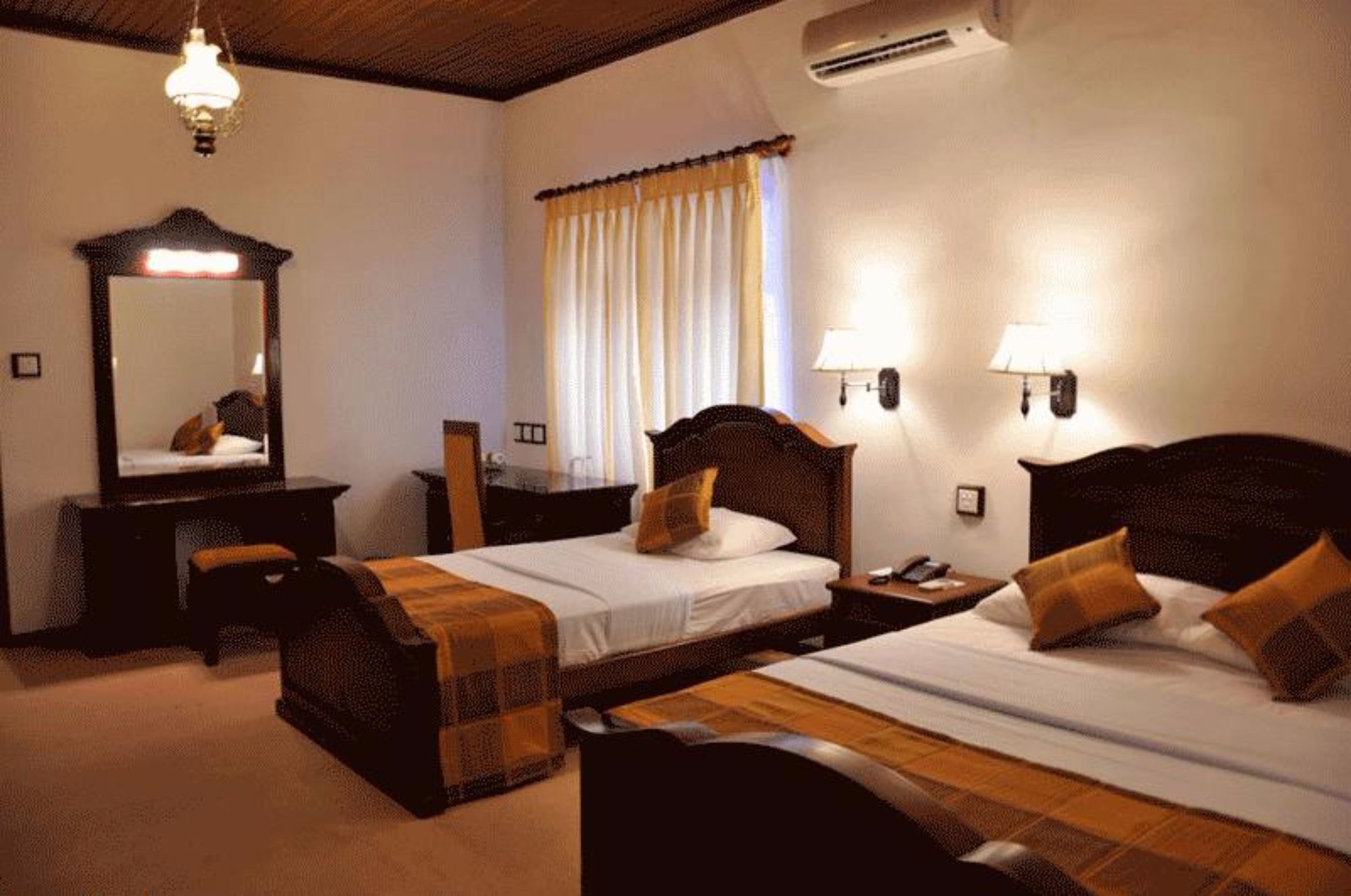 Centauria Hill Resort Ratnapura Eksteriør bilde
