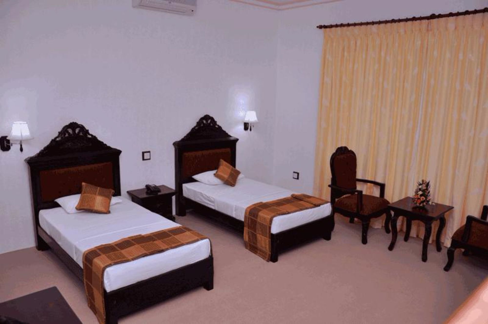 Centauria Hill Resort Ratnapura Eksteriør bilde
